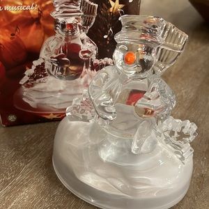 Cristal d’Arques Frosty Musical Figurine
